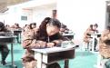 15岁孩子叛逆玩手机上瘾怎么办 信阳叛逆孩子教育学校